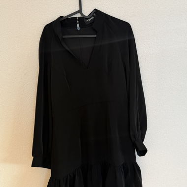 Robe noire Mossman