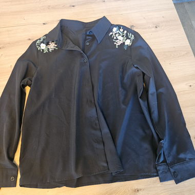 Blusa nera Shein