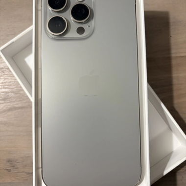 Apple iPhone 15 Pro 256GB 