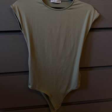 Body Stradivarius M