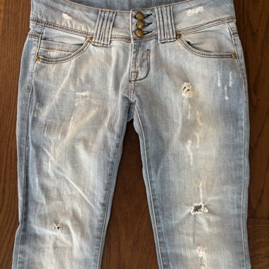 Vintage low-waist jeans