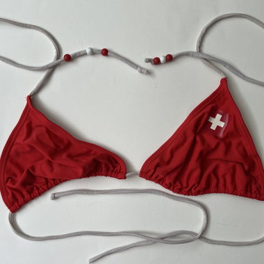 Top bikini svizzero a string