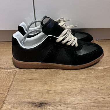 Maison Margiela Replica Gats