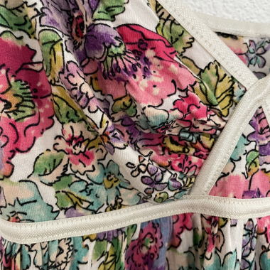 Robe à bretelles à fleurs