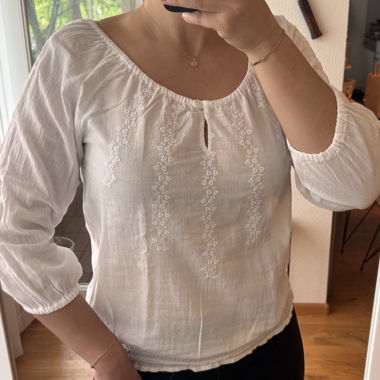 Weisse Bluse 