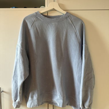 baby blue oversized pullover 