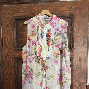 Transparentes Hemdkleid mit Abstraktem Muster