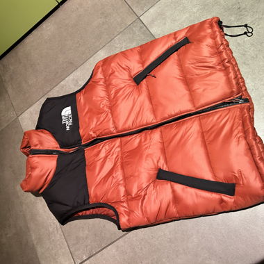 The North Face Daunenweste rot schwarz