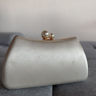 Pochette élégante ivoire
