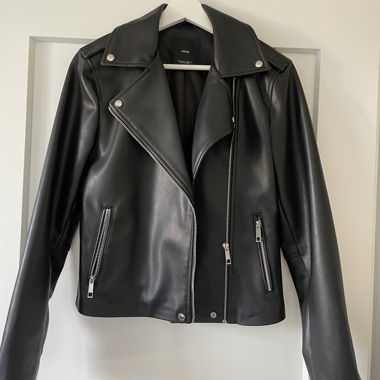 Veste en simili cuir Mango 