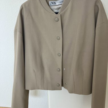 Bomber Jacket Zara size M 