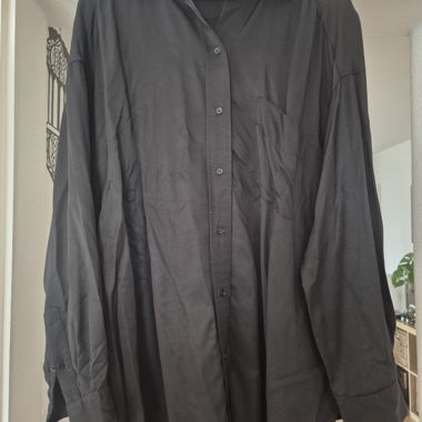 Chemise noire oversize