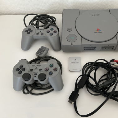 Console PlayStation 1 - parfait état 