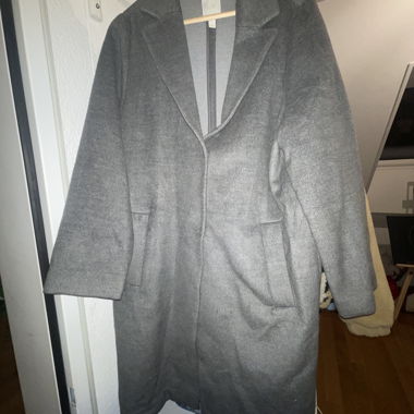 Cappotto invernale grigio