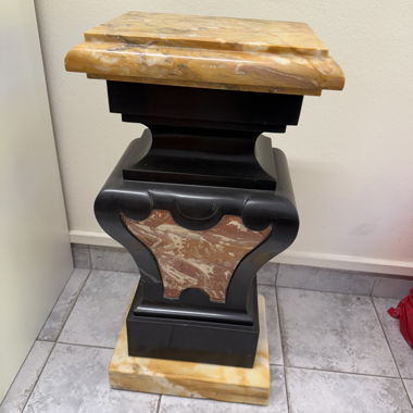 Piedistallo colonna