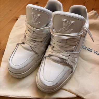 LV Trainer White