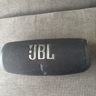 JBL Charge 6