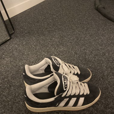 Adidas Campus 00's
