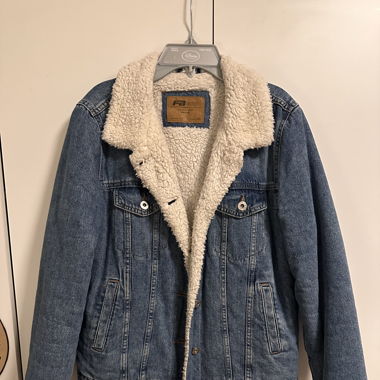 Gefütterte Jeansjacke