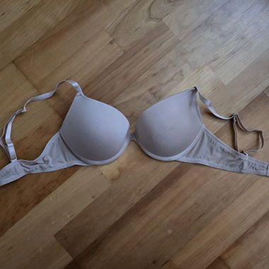 Reggiseno beige con ferretto