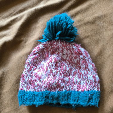 Bonnet en laine avec pompon