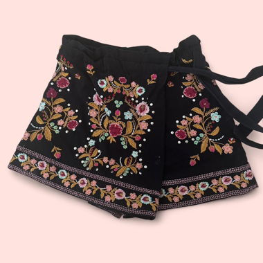 Jupe portefeuille brodée Zara