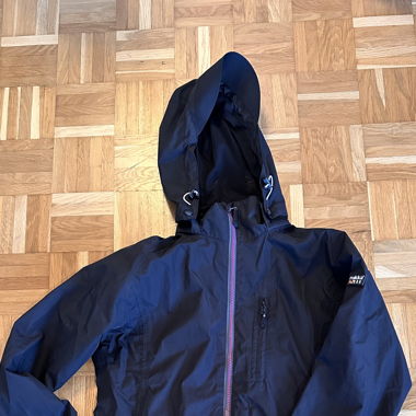 Leichte Regenjacke