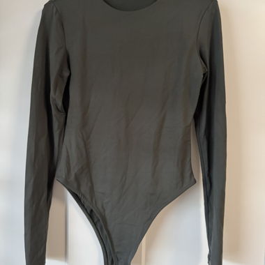 Grauer Body