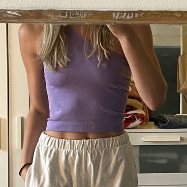 Top une épaule