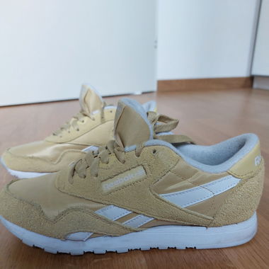 Reebok Sneakers