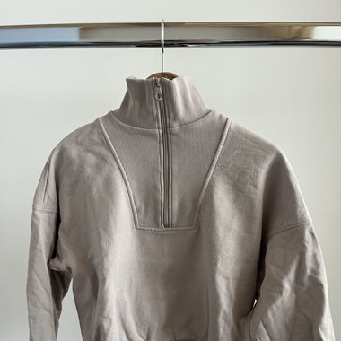 Sweatshirt mit Kragen & Half-Zip