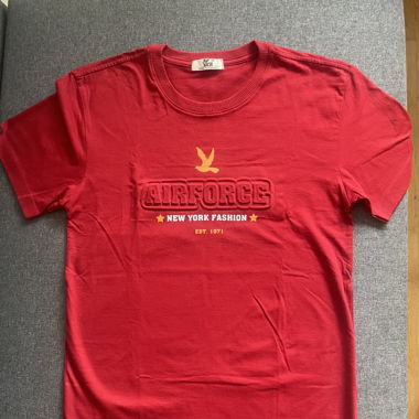 Red Men T-Shirt, M