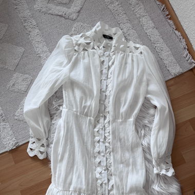 Blusenkleid