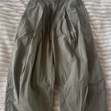 Pantalon à jambes larges Bershka