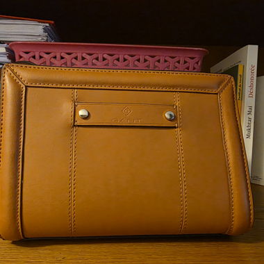 Gant Shoulder Bag