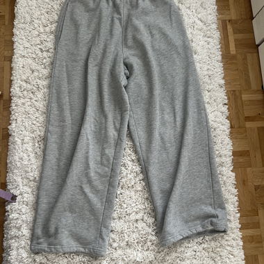 Pantaloni della tuta grigi