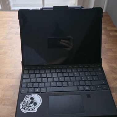 Surface Pro 9 / VHB / Bitte Beschreibung Lesen 