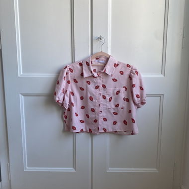 Kisses shirt 