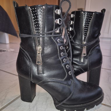 Black Boots with Rhinestones