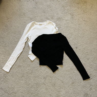 Ensemble de crop tops à manches longues noir/blanc