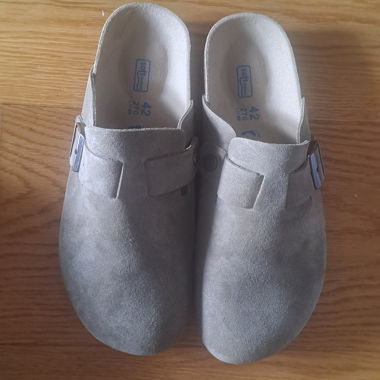 Birkenstock Boston Taupe Suede