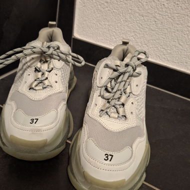 Balenciaga