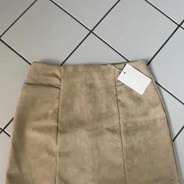 Jupe beige de Pull & Bear en aspect daim