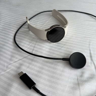 Smartwatch with charging cable Samsung Galaxy S 6