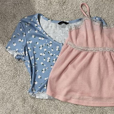 2 Herzige Sommer Tops