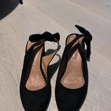 Balzac Paris pumps
