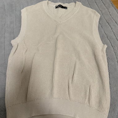 Gilet in maglia Bershka crema