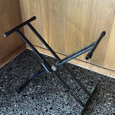 Soundking keyboard stand 