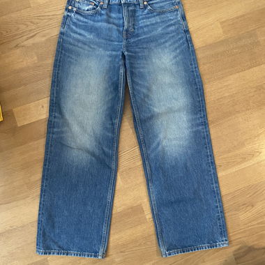 Jeans Weekday Amples, coupe ample et décontractée, taille 28x32