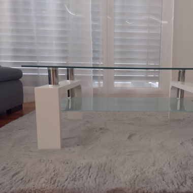 Salontisch, weiss mit Glasplatte, 60x100cm